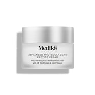 Tarro de crema Medik8 Advanced Pro-Collagen+ Peptide sobre un fondo blanco