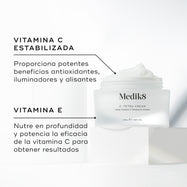 El tarro de C-Tetra Cream aparece abierto sobre un bloque de piedra blanca, en un fondo blanco limpio. La imagen destaca dos ingredientes clave y sus beneficios:

VITAMINA C ESTABILIZADA: aporta potentes beneficios de alisado, luminosidad y acción antioxidante.

VITAMINA E: nutre en profundidad y potencia la acción de la vitamina C para obtener resultados máximos.