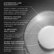 Primer plano de la textura de Liquid Peptides Advanced MP con textos descriptivos que detallan sus ingredientes: **MINIPROTEÍNA PARA LÍNEAS DE EXPRESIÓN™**, **MINIPROTEÍNA FACTOR DE CRECIMIENTO**, **13 PÉPTIDOS ANTIEDAD** y **ÁCIDO HIALURÓNICO MICRO-RELLENADOR**.

